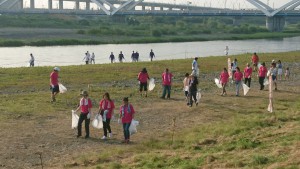 R01.08.04 早朝清掃_013